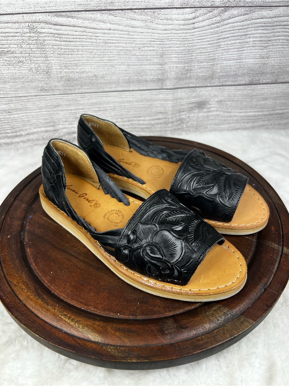 Agave Girl Women’s Black Leather Huarache Sandals Open Toe Floral Size 23/ US 6